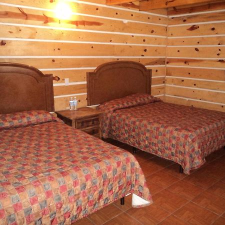 Cabanas Montebello Inn Creel Εξωτερικό φωτογραφία